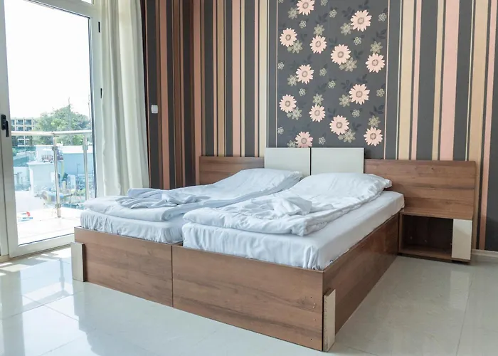 Deluxe Gallery 2 * Slantschew brjag