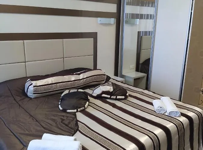 Deluxe Gallery 2 Apartment *