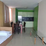 Apartamento Deluxe Gallery 2 *