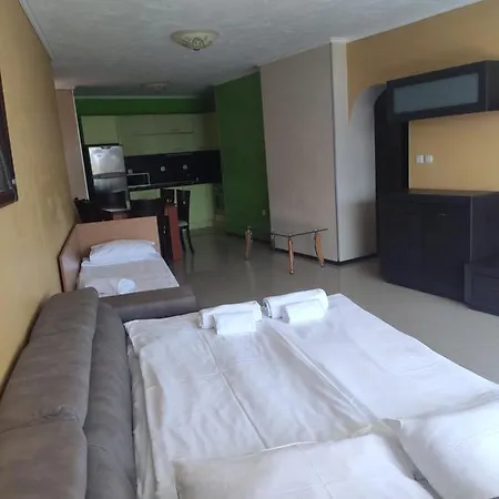 Deluxe Gallery 2 Sunny Beach