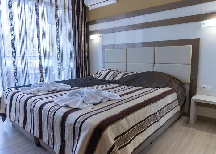 Deluxe Gallery 2 Sluneční pobřeží