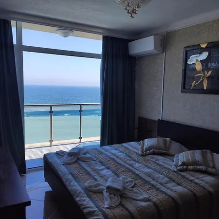 Apartment Deluxe Gallery 2 Slantschew brjag