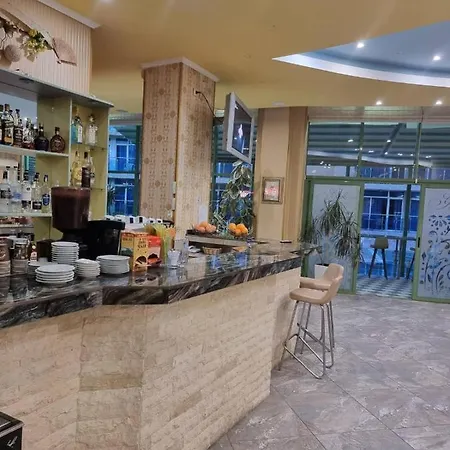 Deluxe Gallery 2 * Sunny Beach