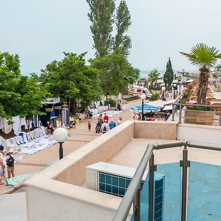 Apartment Deluxe Gallery 2 *