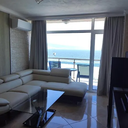 Apartament Deluxe Gallery 2 Słoneczny Brzeg