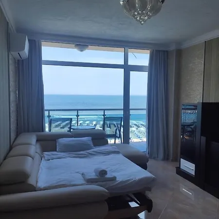 Deluxe Gallery 2 Apartament Słoneczny Brzeg