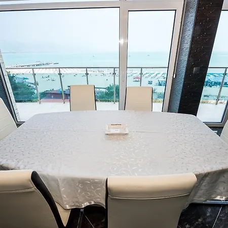 Deluxe Gallery 2 Apartament Słoneczny Brzeg